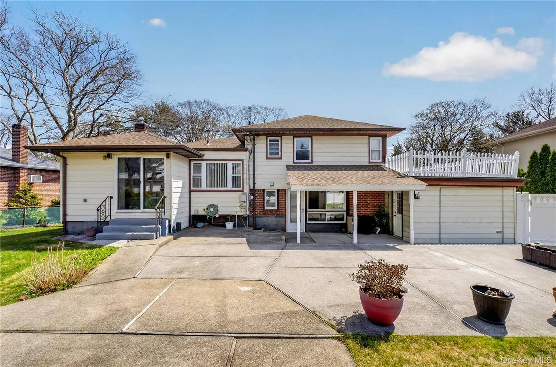Photo of 141 Cold Spring Road