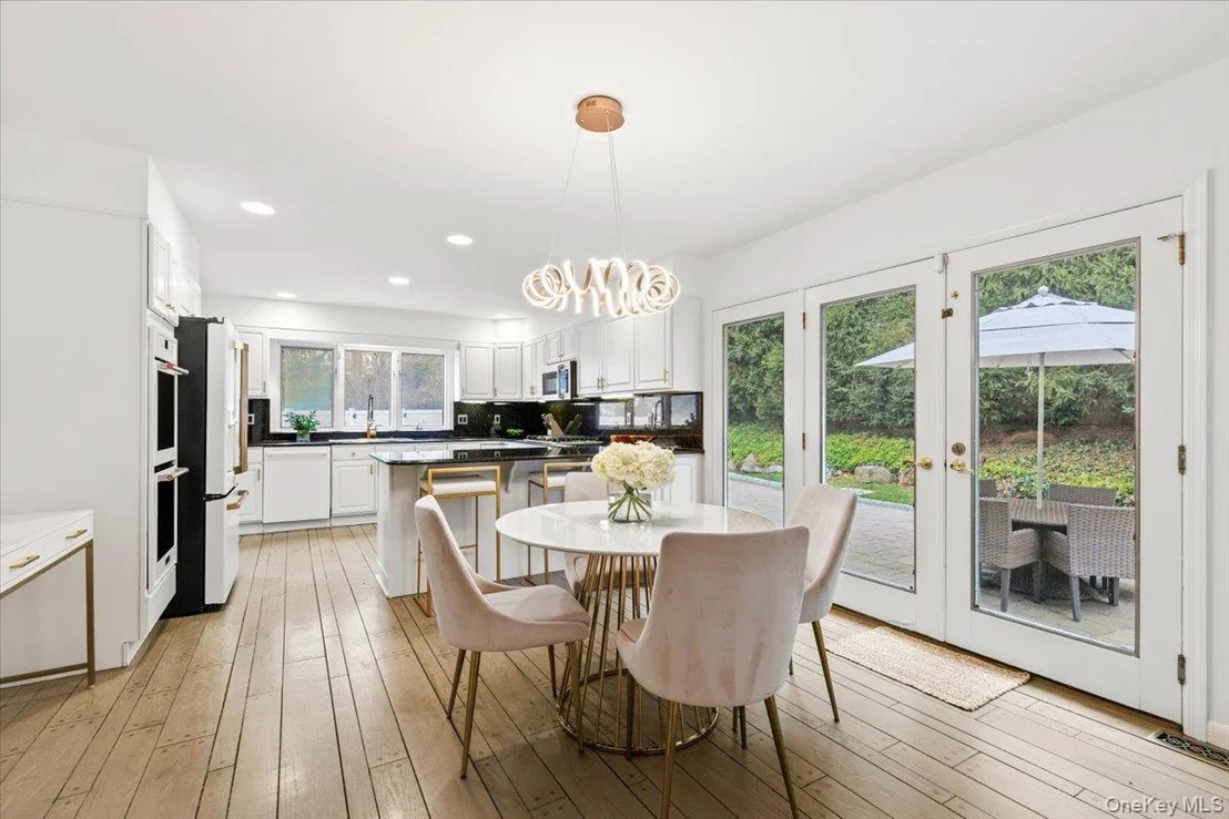 Photo of 38 Brevoort Lane
