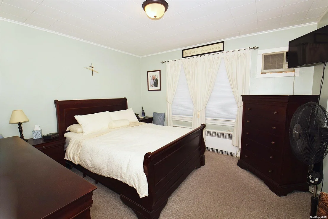 Photo of 196 Park Avenue