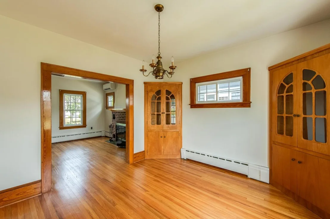Photo of 19 Kingston Avenue