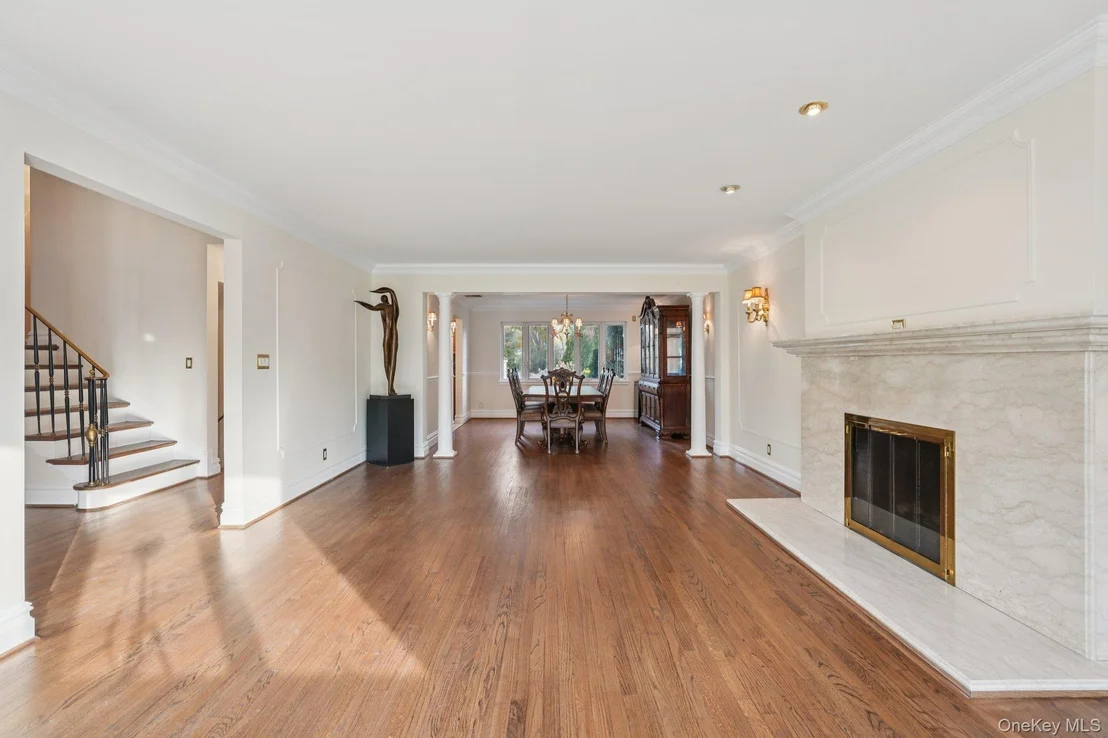 Photo of 808 Wolfs Lane
