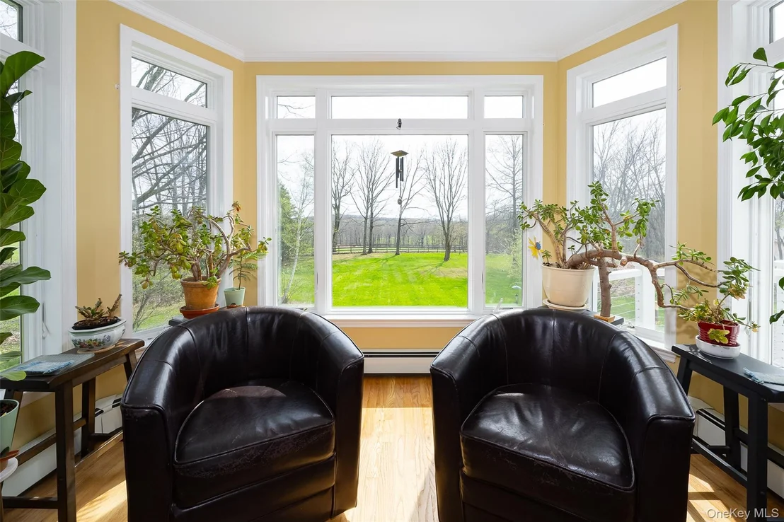 Photo of 102 Beaver Road