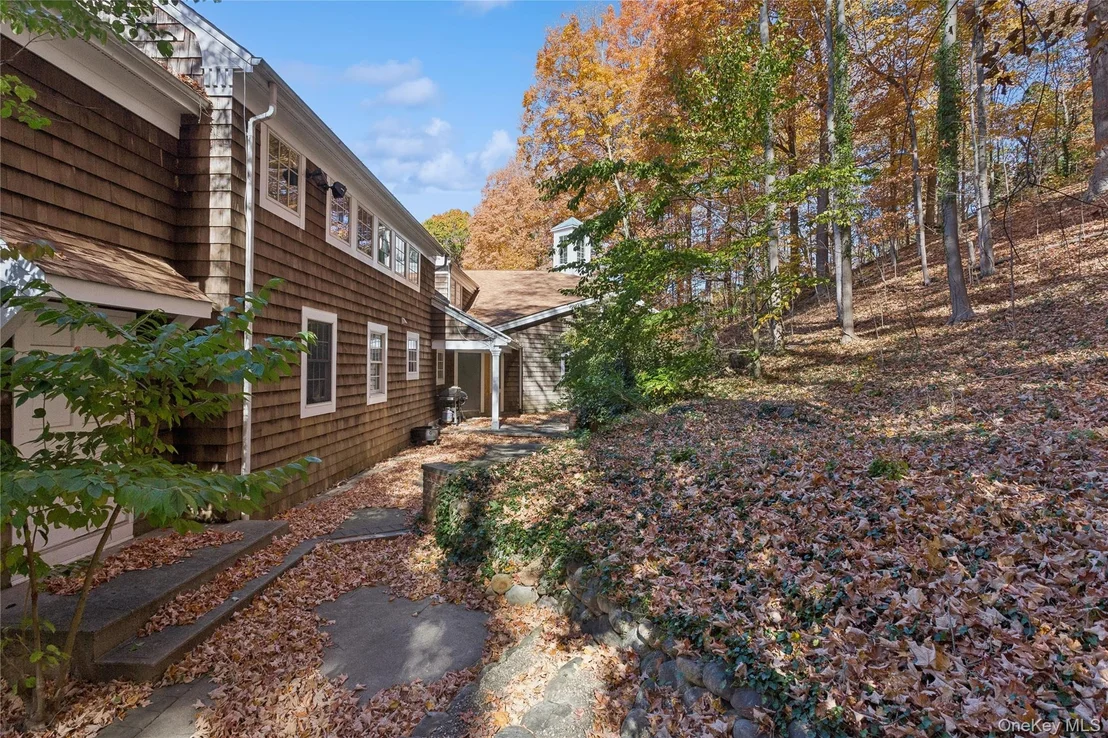 Photo of 58 Goose Hill Road