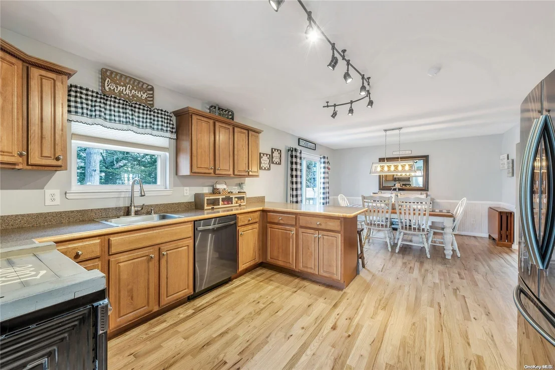Photo of 1 Rockledge Drive