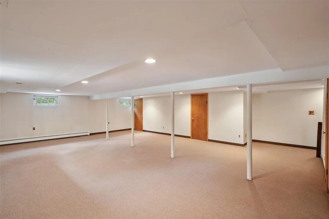 Photo of 54 Robbins Drive