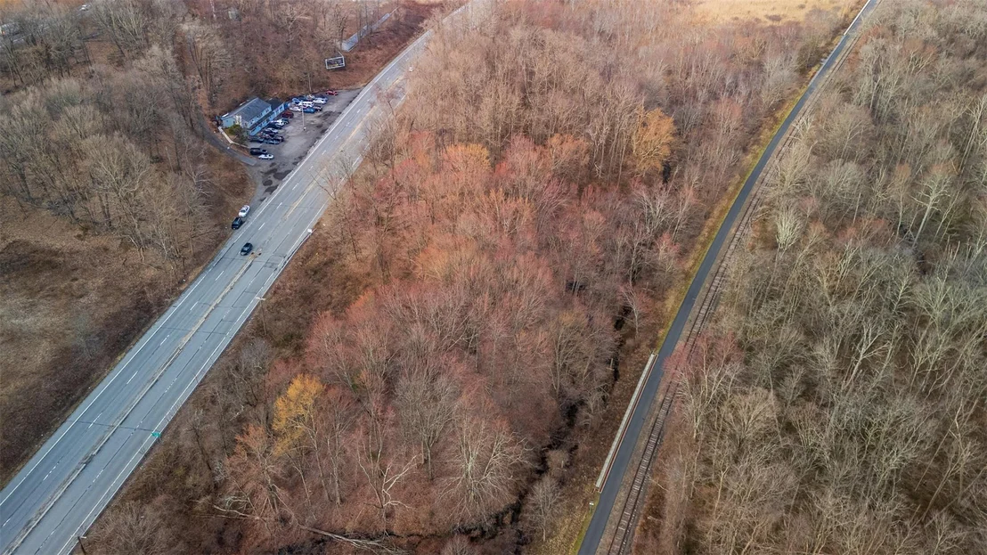 Photo of 3918 Danbury Road