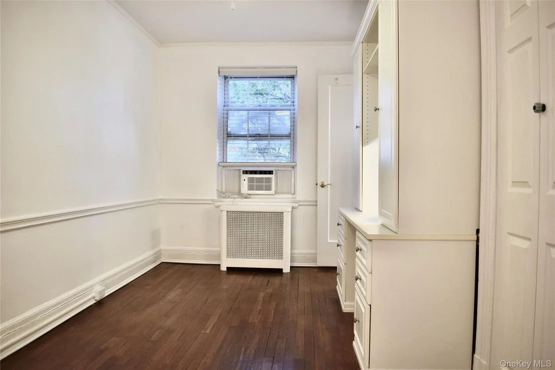 Photo of Unit 1C at 2 Alden Place