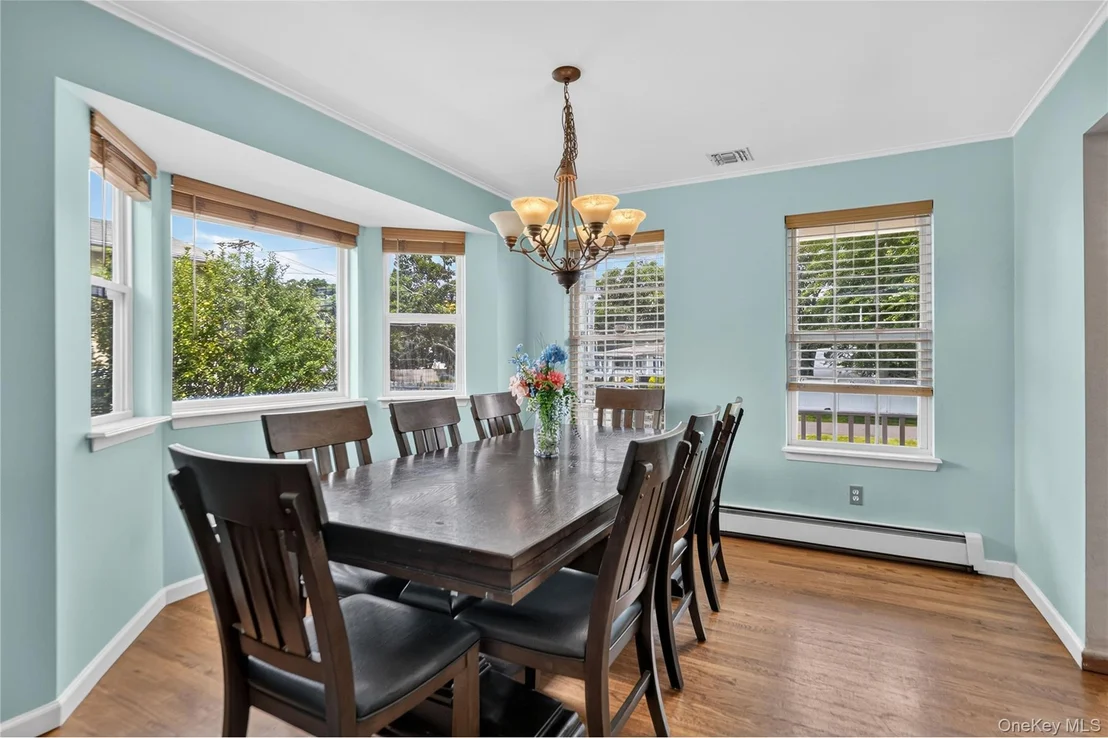 Photo of 62 Lombardy Drive
