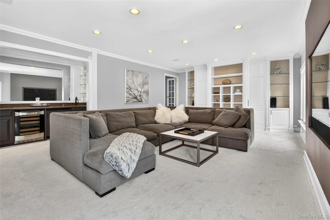 Photo of 27 Pinehurst Drive
