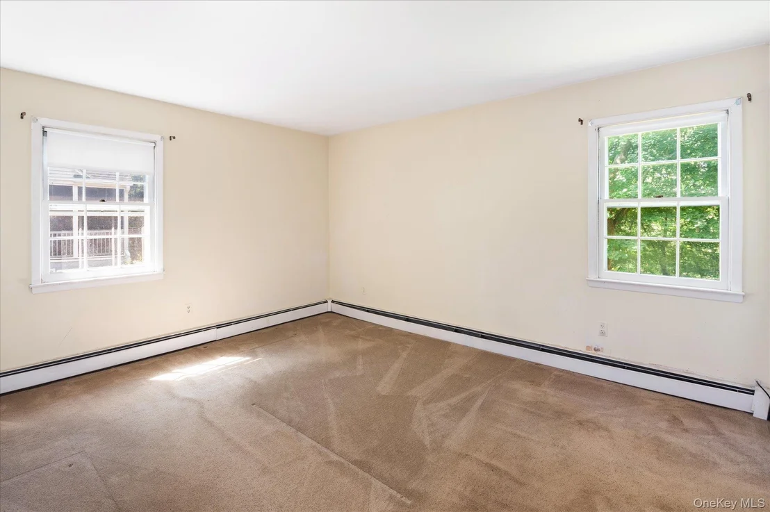 Photo of 45 Laurelton Road