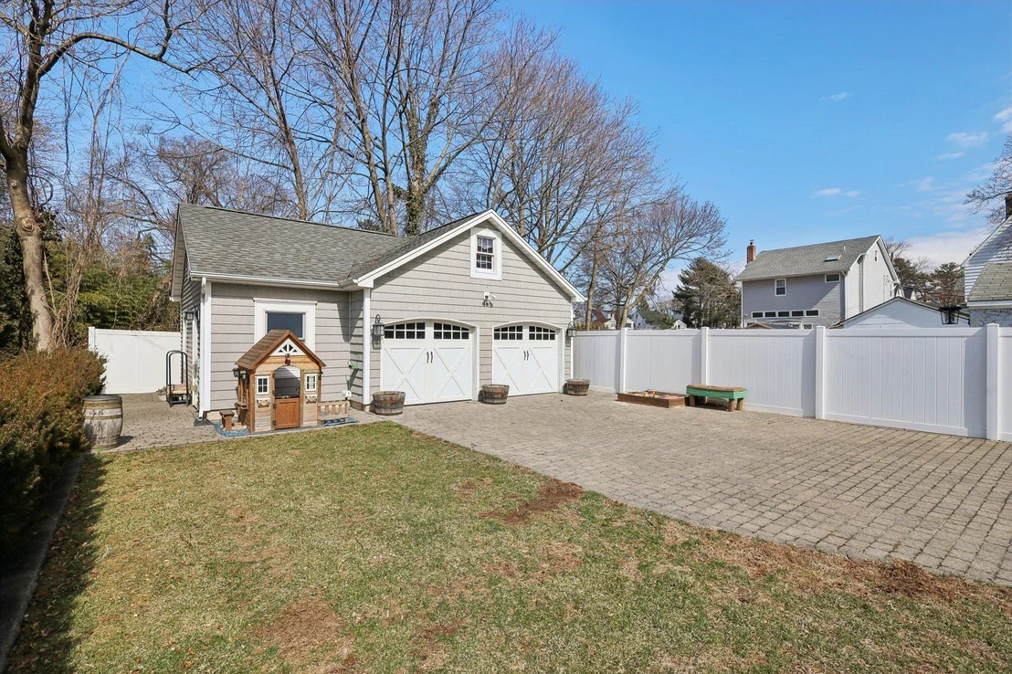 Photo of 85 Yale Street