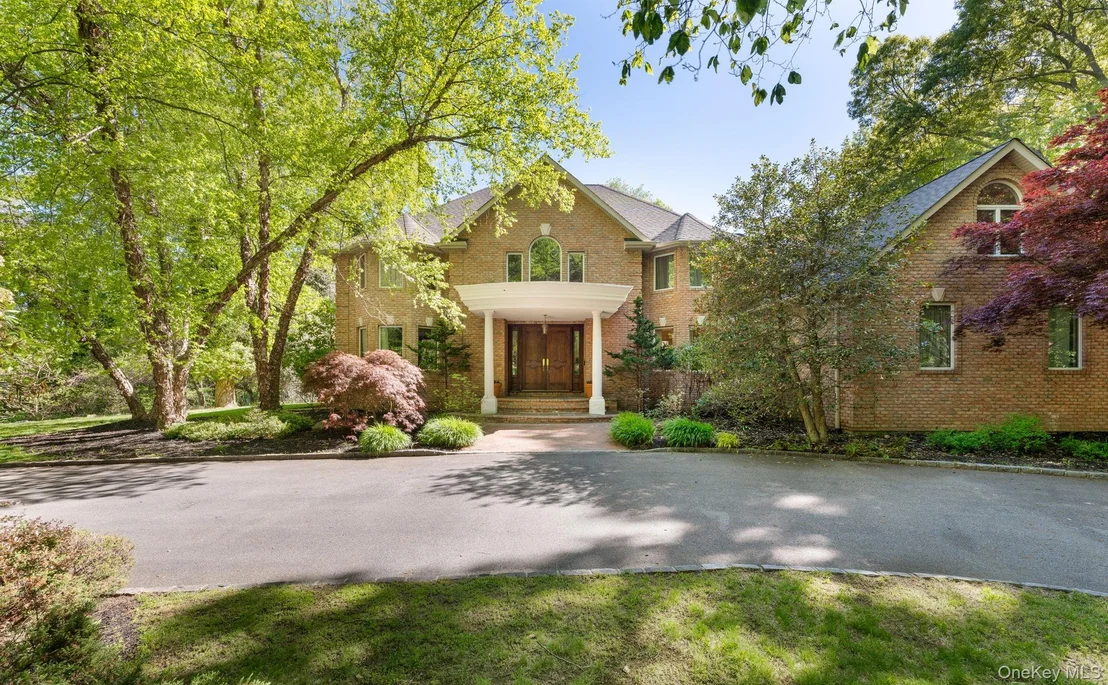 Photo of 2 Spring Hill Road