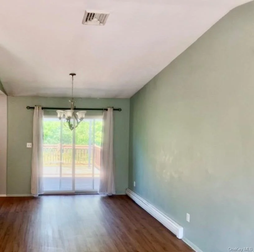 Photo of 310 Aristotle Drive