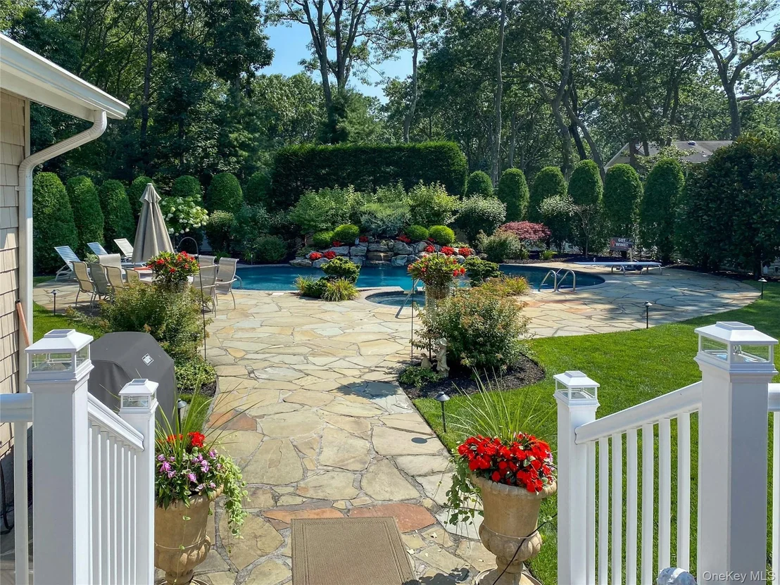 Photo of 6 Averly Place