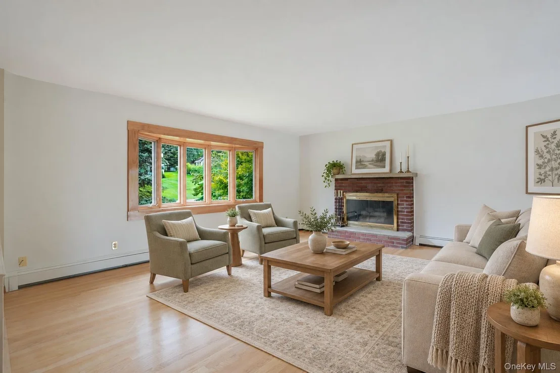 Photo of 103 Edgehill Drive