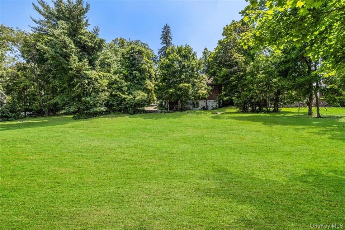 Photo of 38 Fenimore Drive