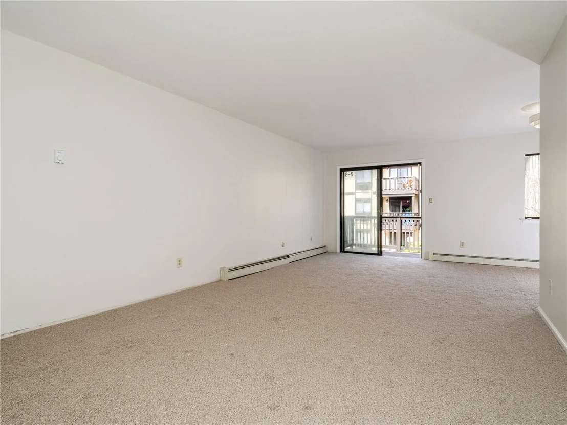 Photo of Unit 8 at 2 Loudon Drive