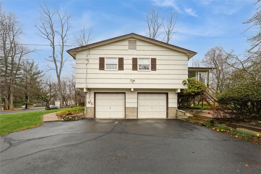 Photo of 6 Hampton Road