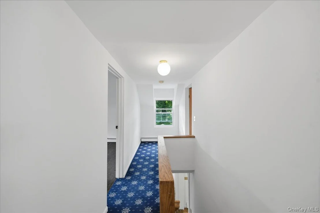 Photo of 42 Revolutionary Road