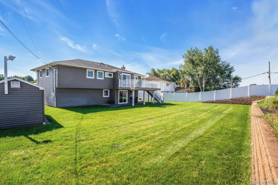 Photo of 25 Heather Crescent