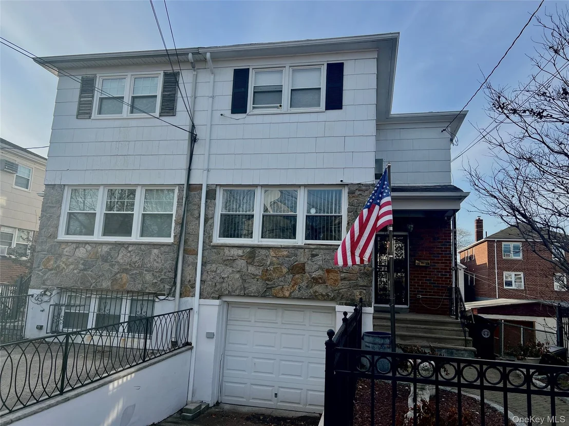 Photo of 1613 Stadium Avenue
