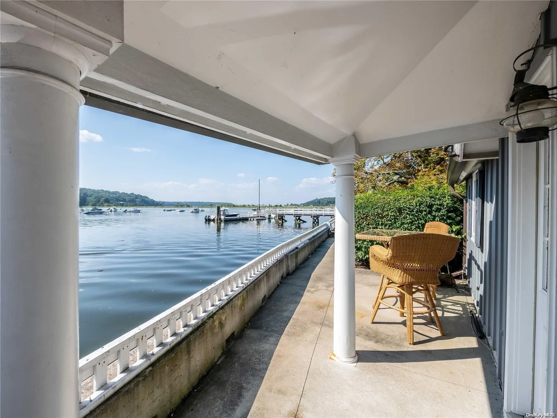 Photo of 128 Harbor Road