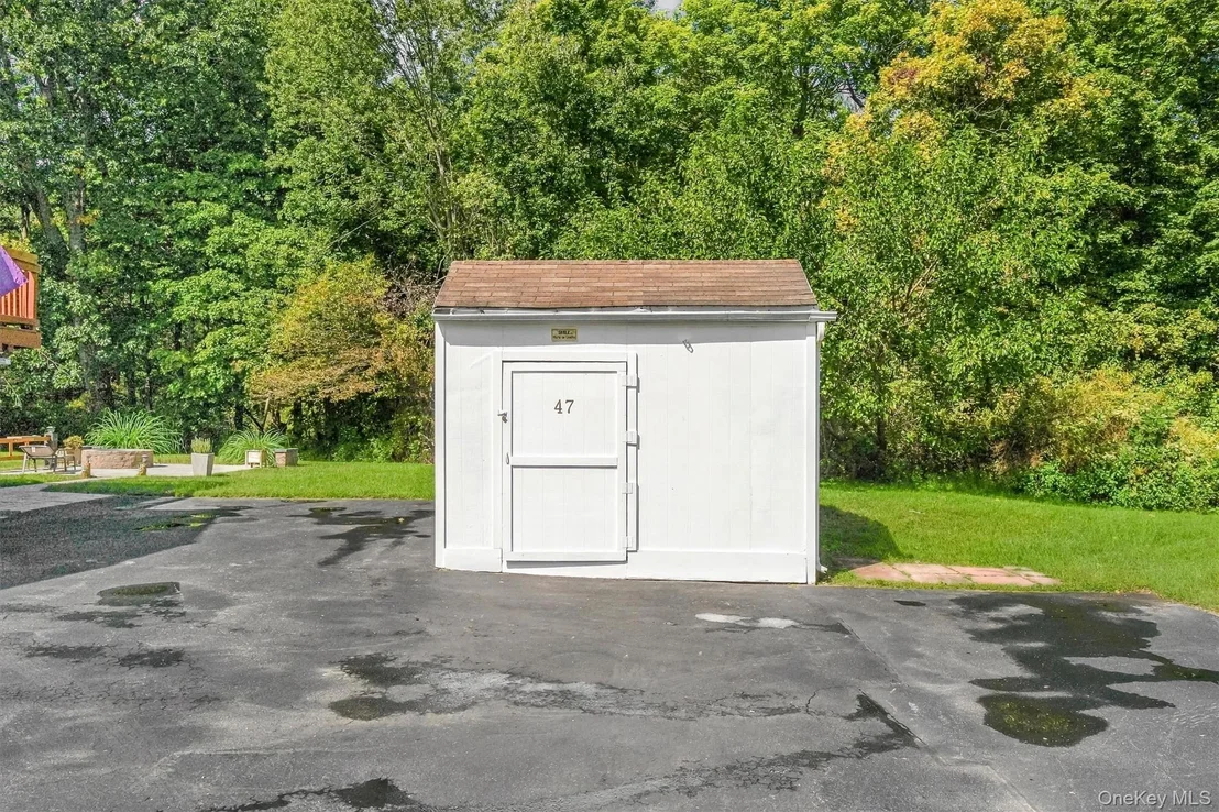 Photo of 47 Stringham Road