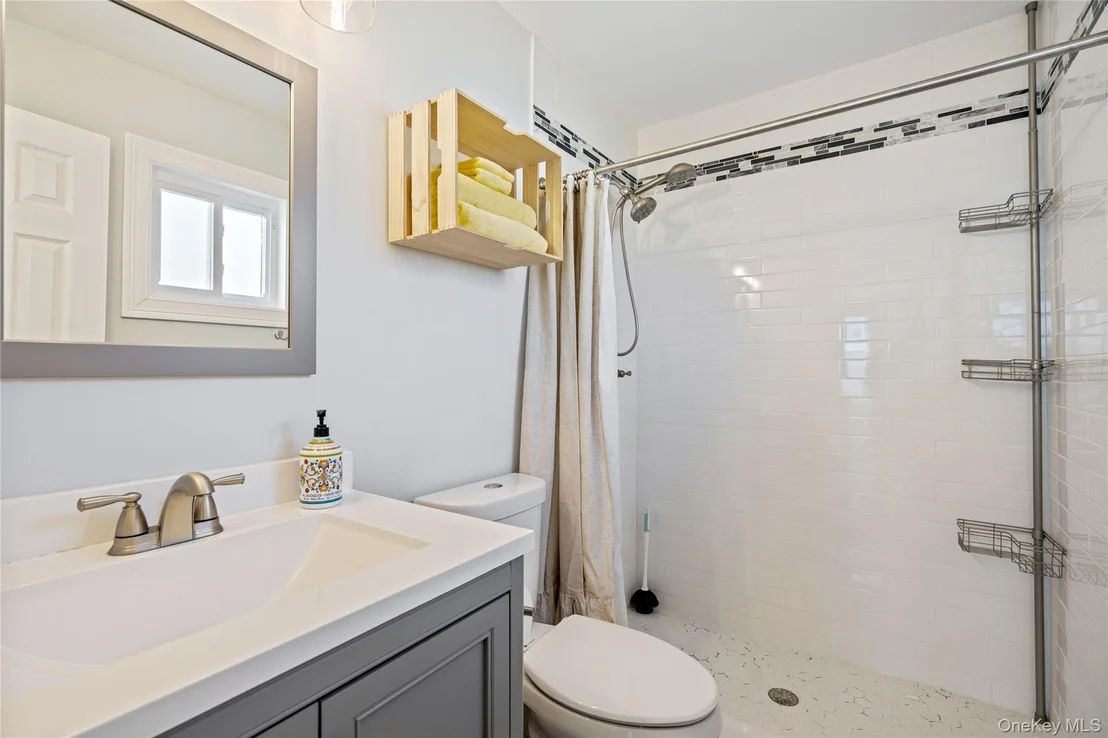Photo of 107 Newman Street