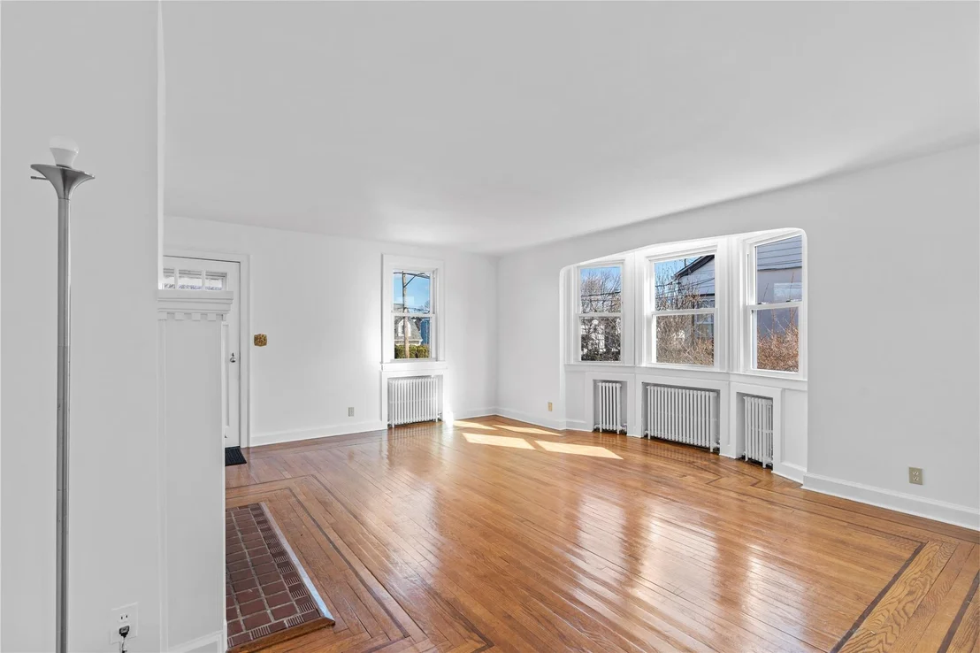 Photo of 22 Pinebrook Road