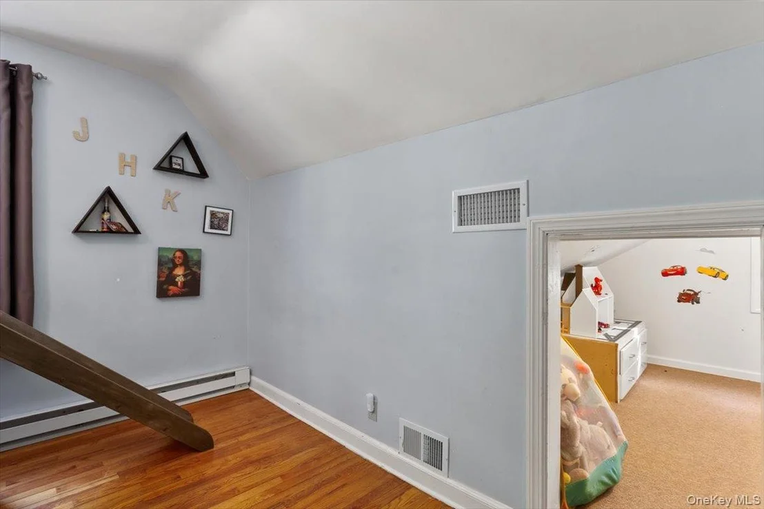 Photo of 150 Parkview Place