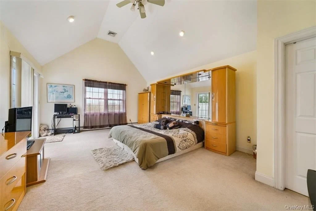 Photo of 2 Bruyn Avenue
