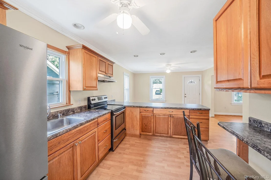 Photo of 123 Clinton Avenue