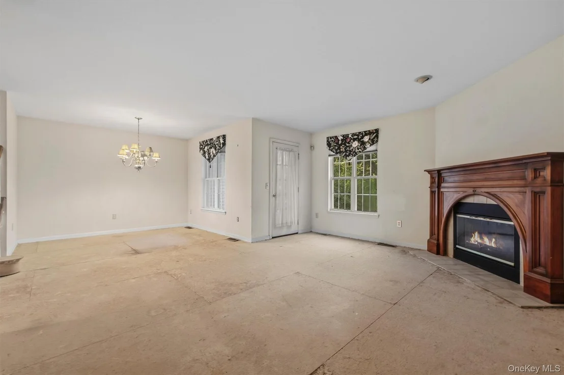 Photo of 14 Glen Eagles Drive