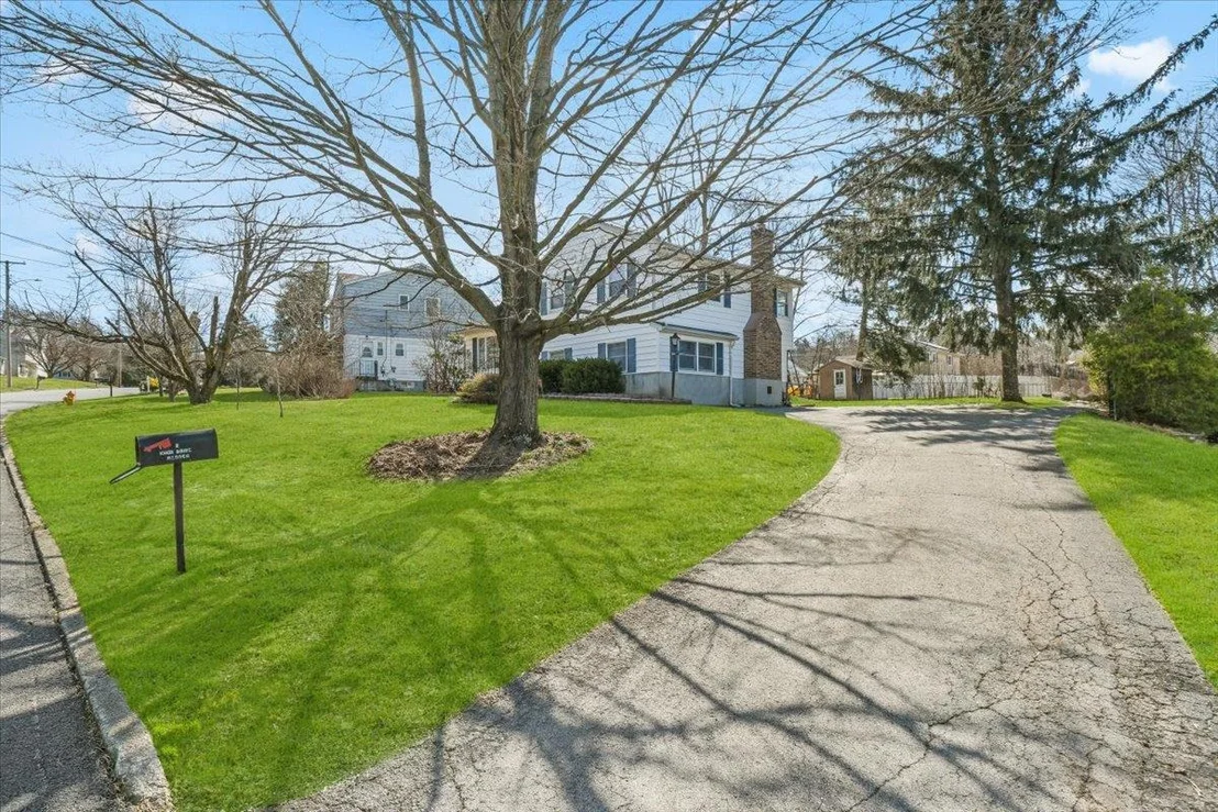 Photo of 2 Knox Drive