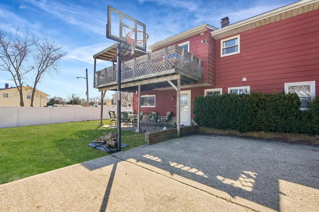 Photo of 5 Eisenhower Road