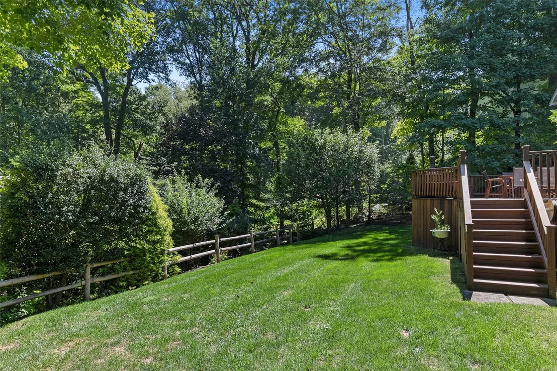 Photo of 12 Fox Ridge Road
