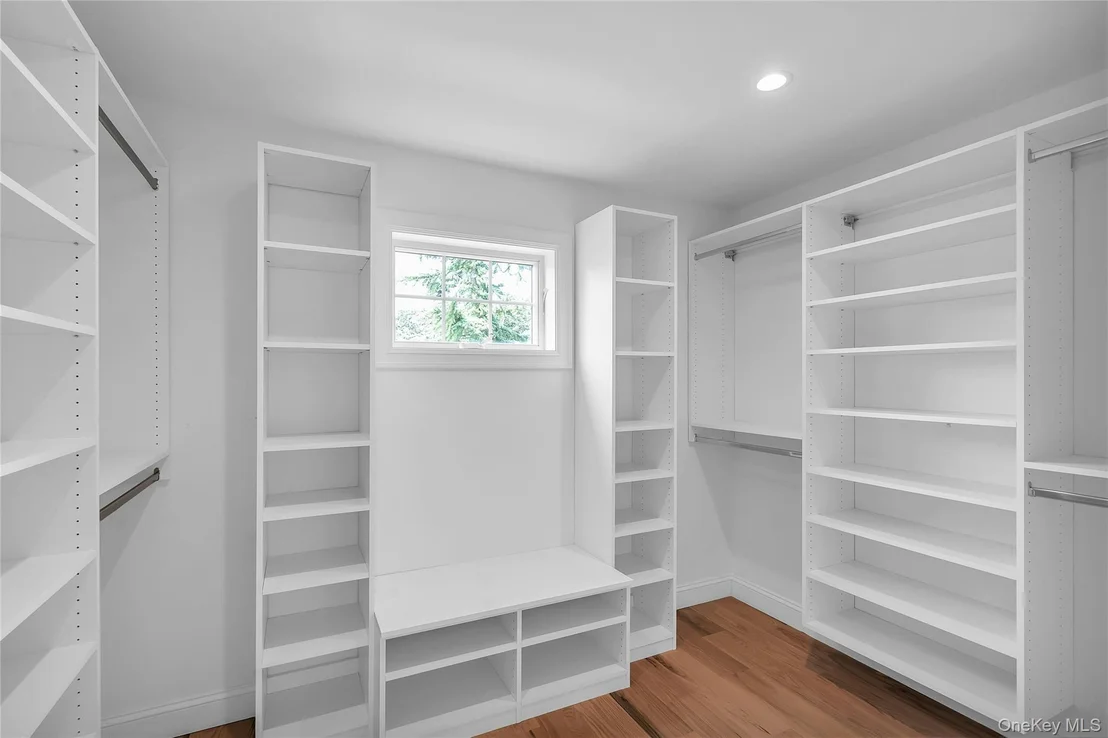 Photo of 52 Linden Avenue