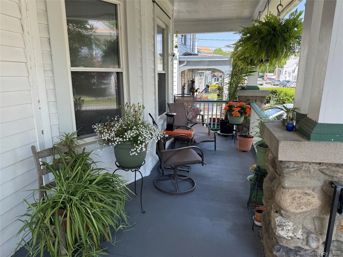 Photo of 17 Streit Avenue