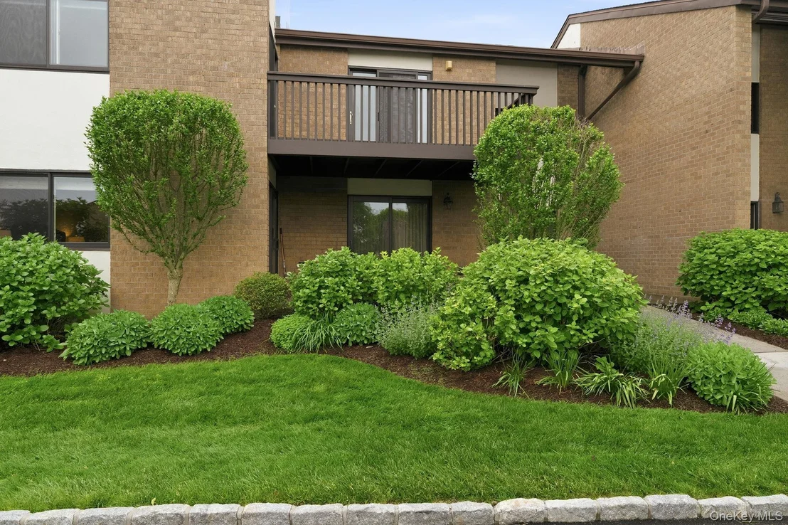 Photo of 54 Waters Edge