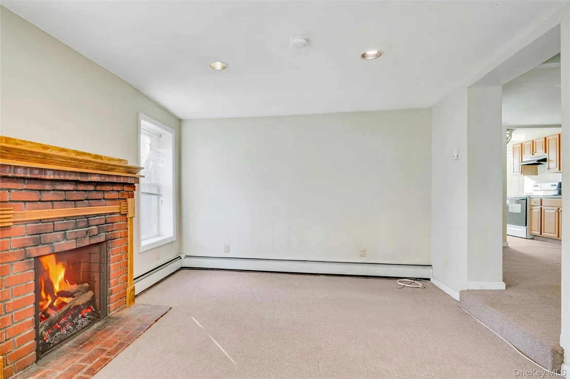 Photo of 669 East Drive