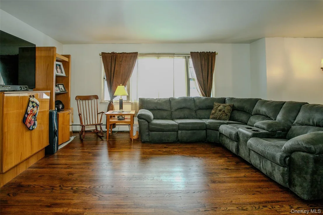 Photo of 23 Bradner Drive