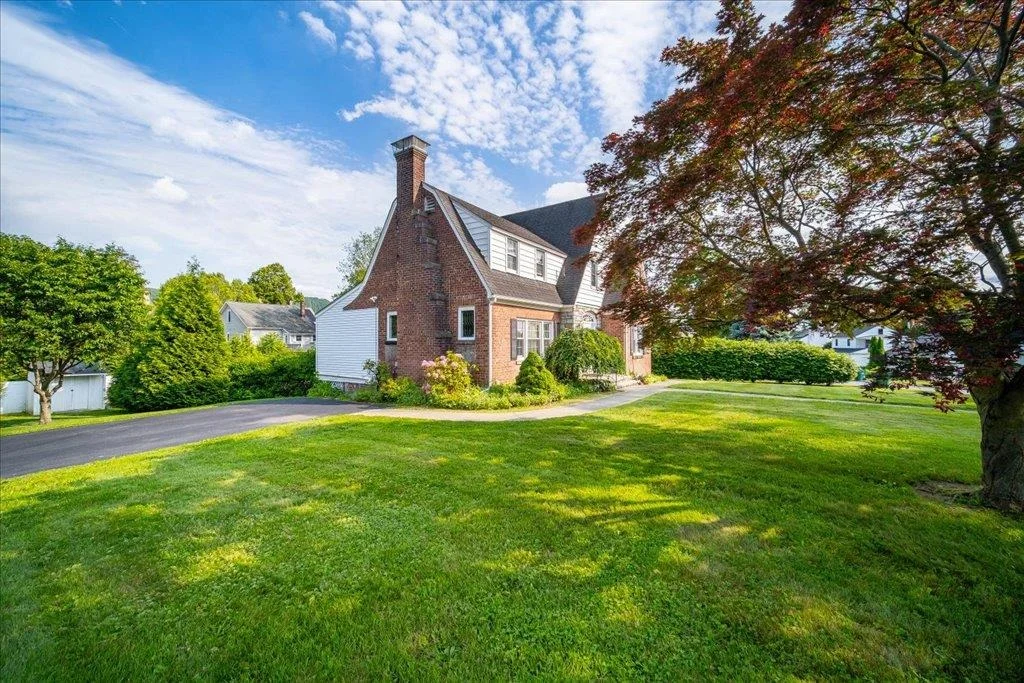 Photo of 70 Cross Street