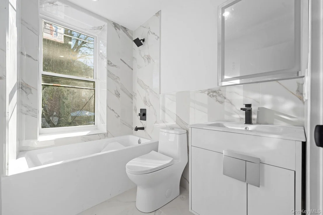 Photo of 4042 Hubbard Place