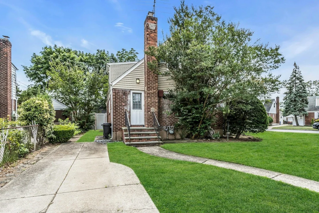 Photo of 59 Molyneaux Road