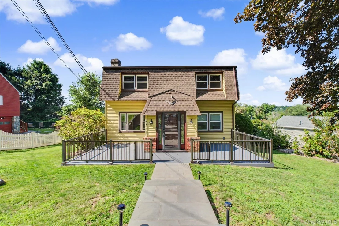 Photo of 33 Grandview Drive