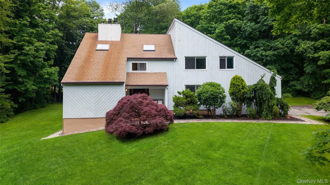 Photo of 65 Cliffside Lane