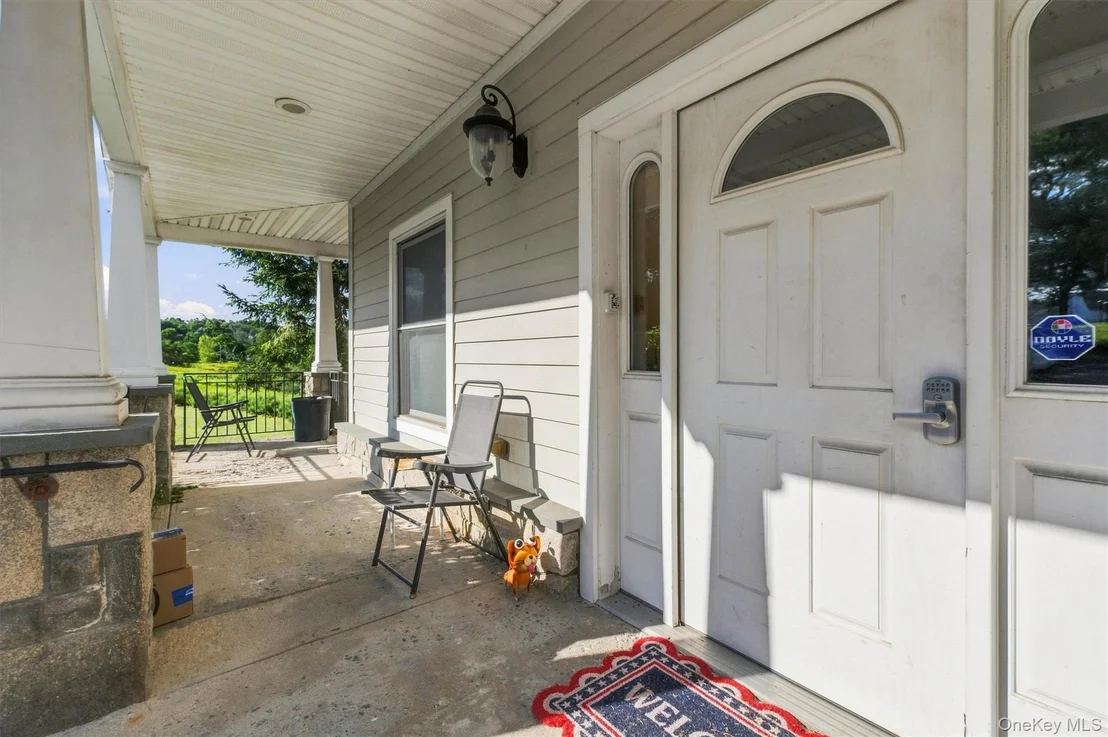 Photo of 180 Simpson Road