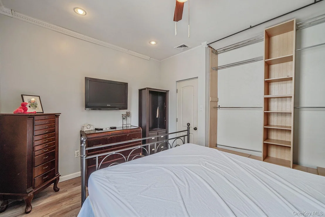 Photo of 25 Patchogue Street