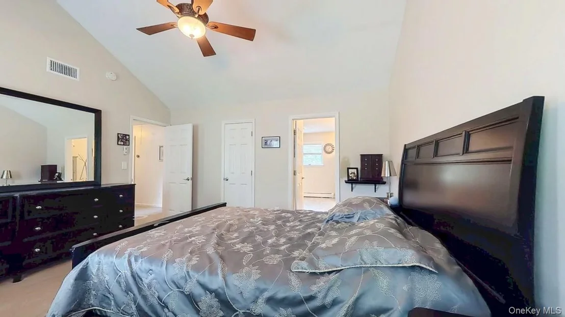 Photo of 87 Winchester Drive