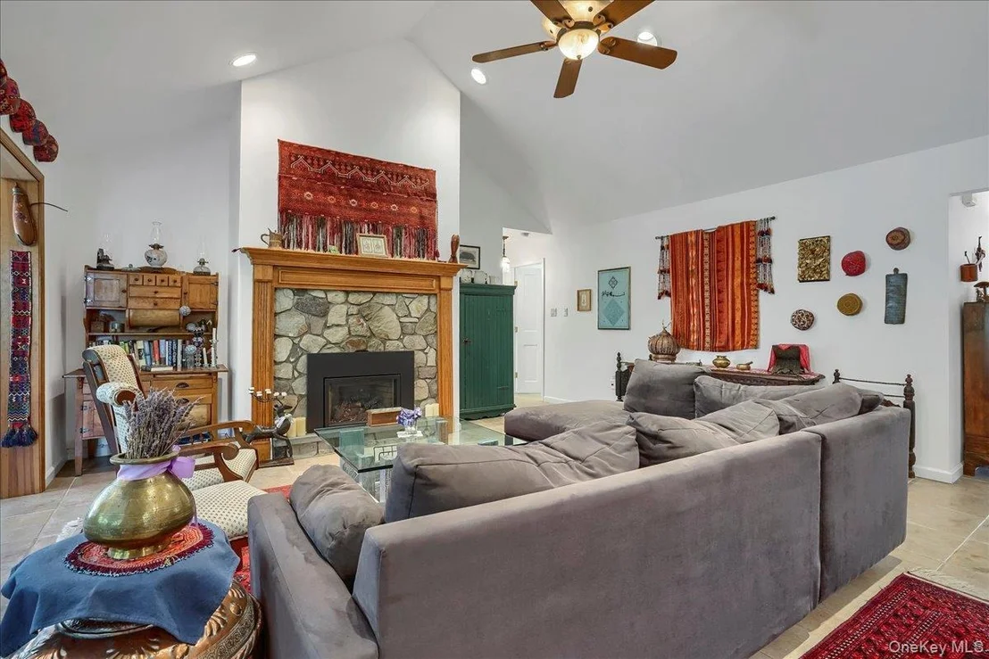 Photo of 20 Overlook Drive